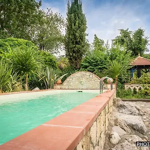 https://la-maynade.midi-pyreneeshotels.com